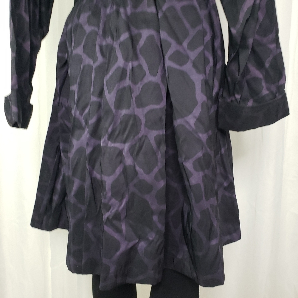 Mycra Pac Designer Wear purple black animal print lightweight packable jacket - Picture 8 of 10